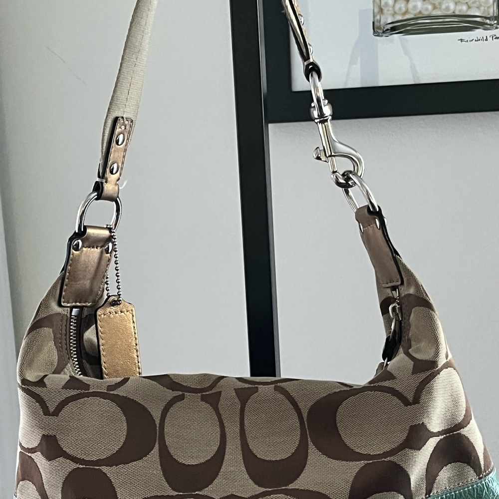 COACH PRE-LOVED AUTHENTIC VINTAGE SIGNATURE ‘C’ LOGO & LEATHER PATCHES HOBO - Picture 7 of 15